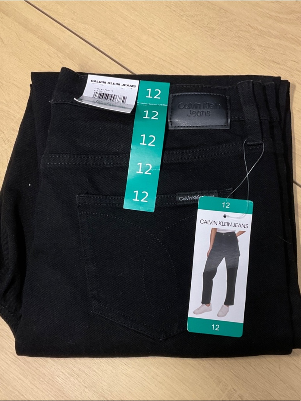Calvin Klein Women's Straight Jeans - Black